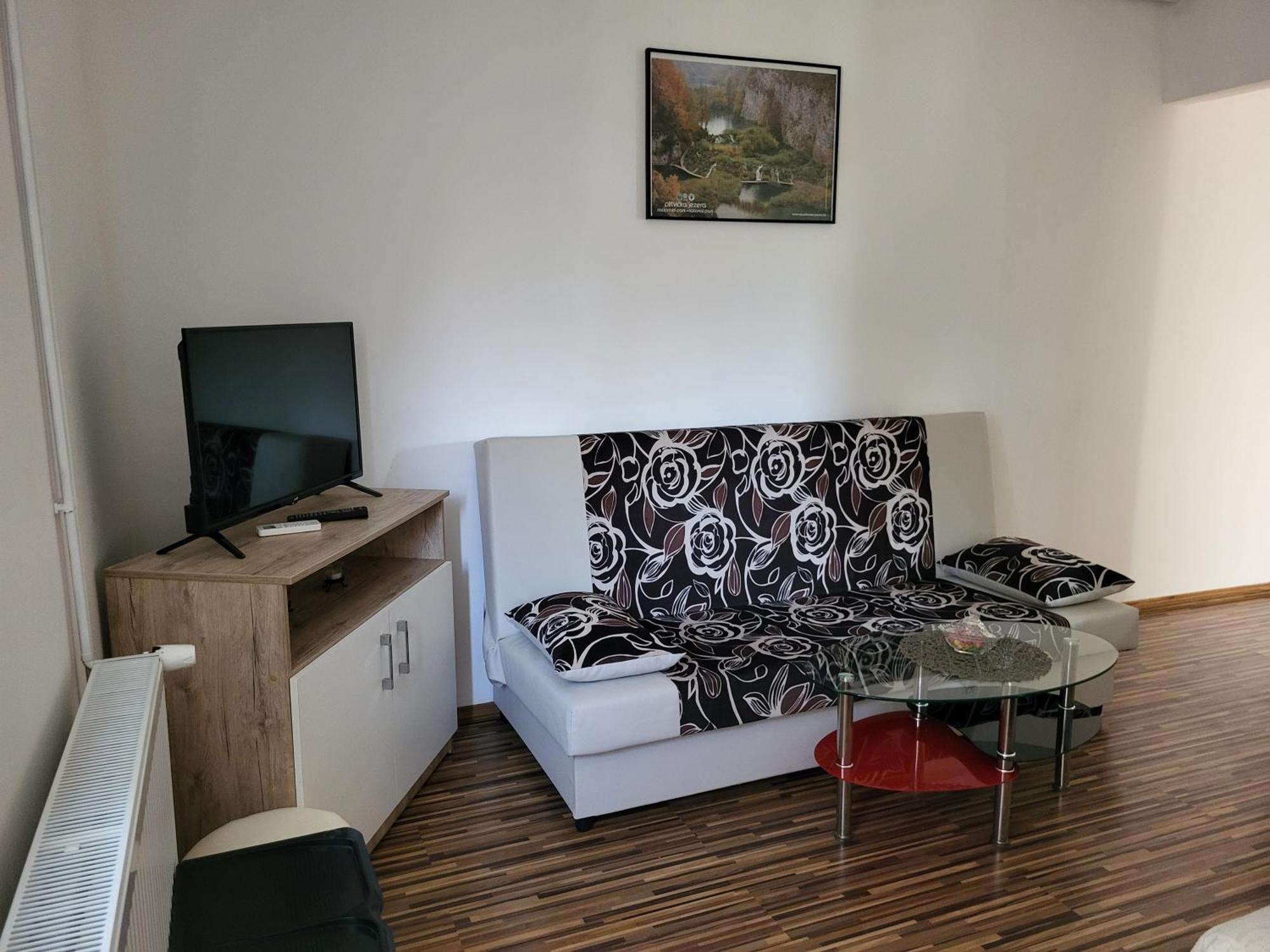 Apartment & Room Toma 斯莫利亚纳茨 客房 照片